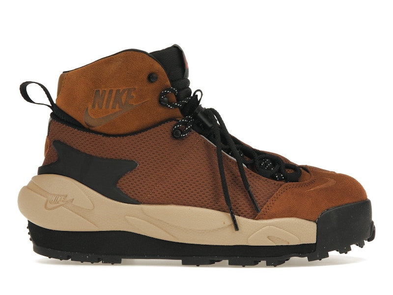 Nike Magmascape SP sacai Light British Tan
