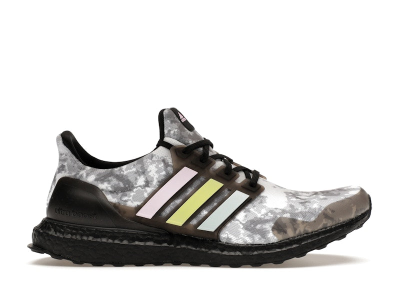 adidas Ultra Boost Sky Tint Black