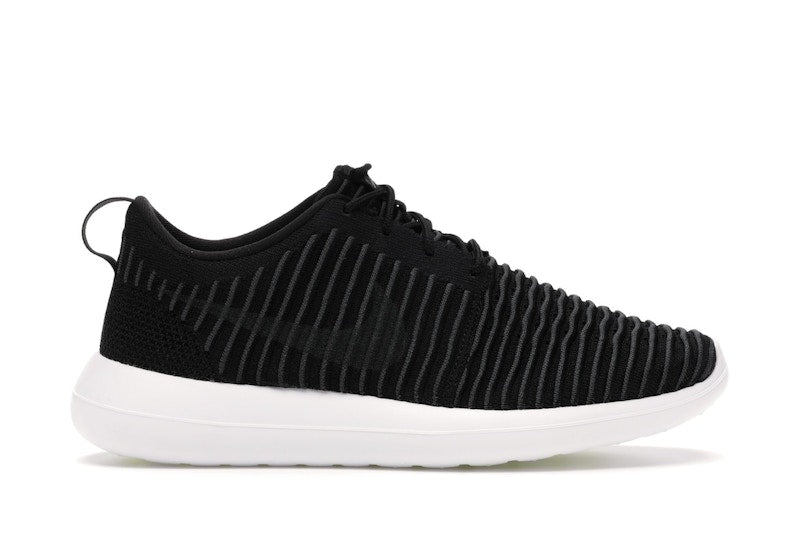 Nike Roshe Two Flyknit Black/Dark Grey-White-Volt