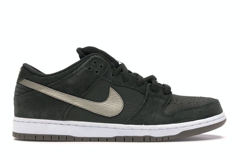 Nike SB Dunk Low Sequoia White Gum