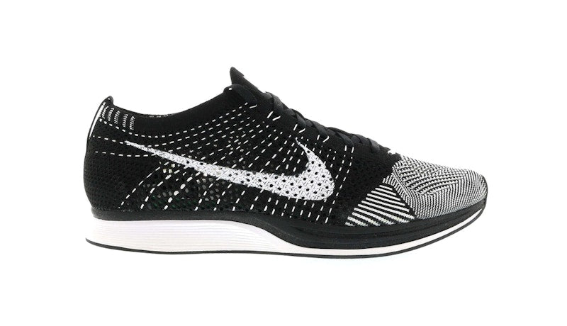 Nike Flyknit Racer Black Tongue