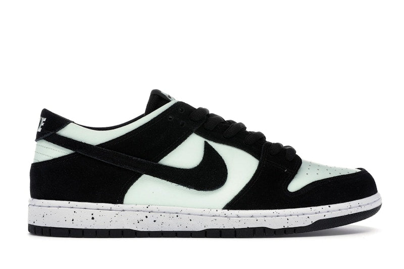 Nike SB Dunk Low Barely Green