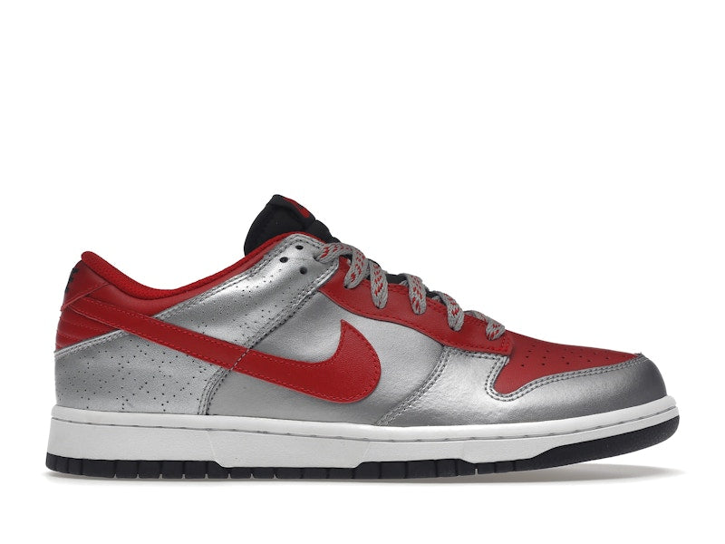 Nike Dunk Low CL Ultraman