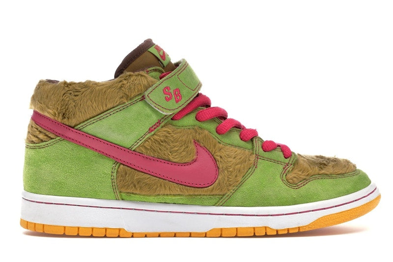 Nike SB Dunk Mid Mama Bear