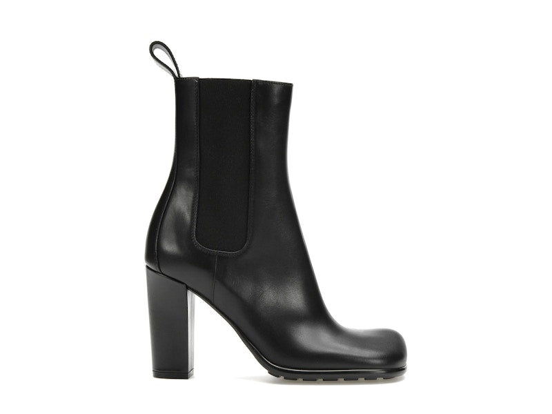 Bottega Veneta Storm Moulded Toe Leather Chelsea Boot Black (Women's)