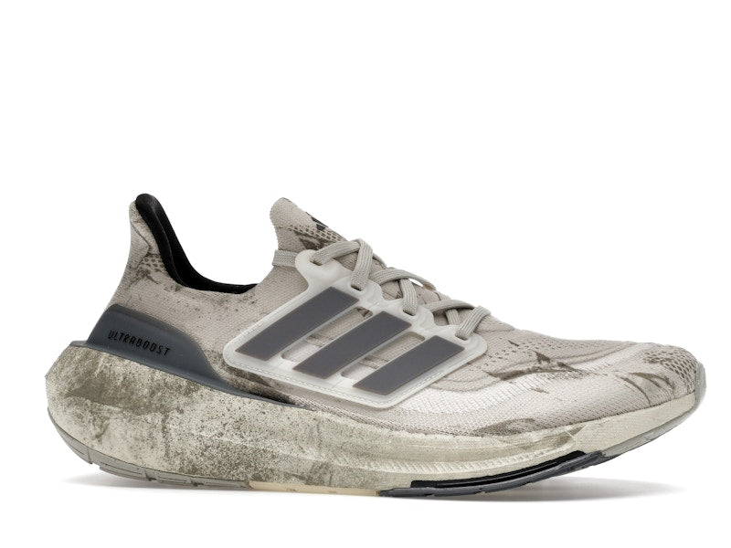 adidas Ultra Boost Light Worn-Out