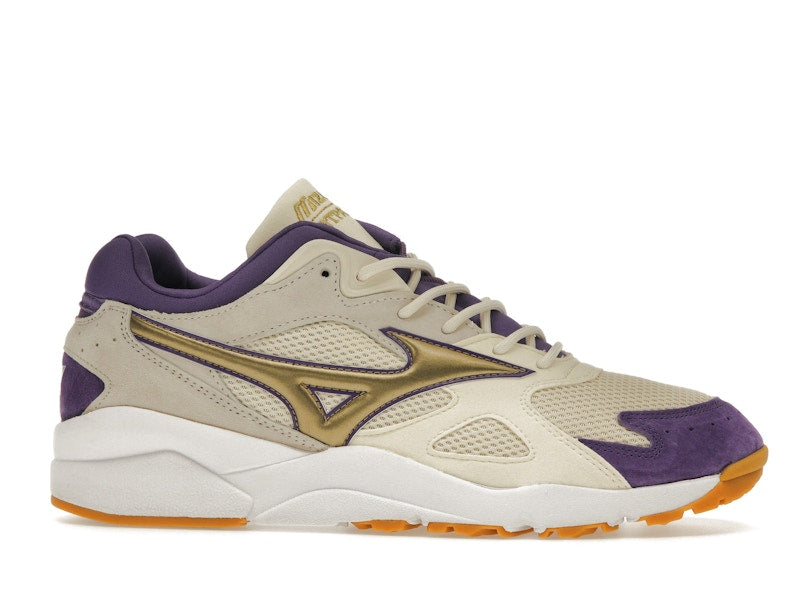 Mizuno Skymedal OG Footpatrol