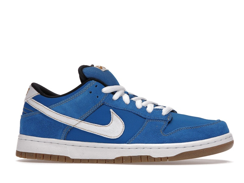 Nike SB Dunk Low Street Fighter Chun Li