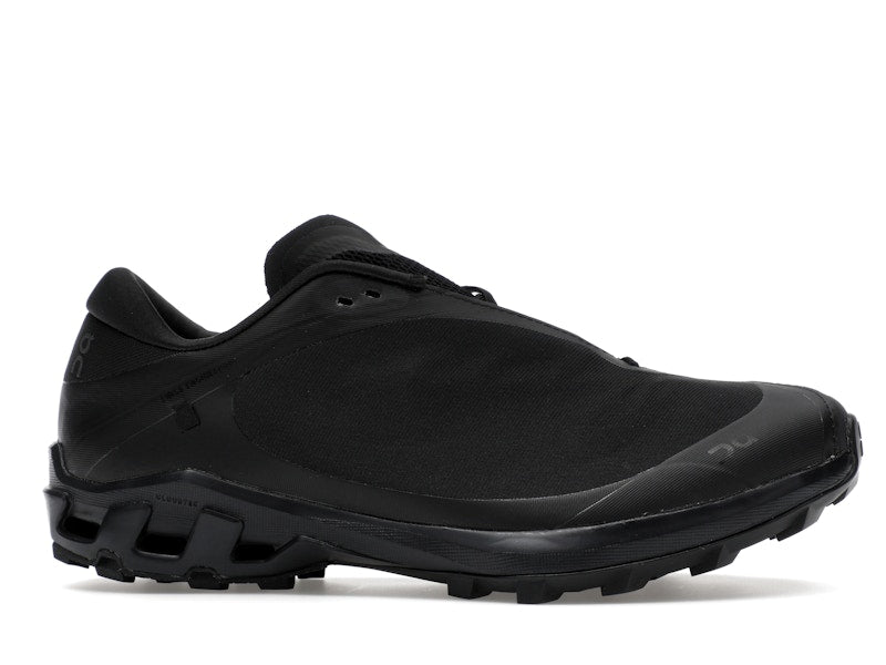 On Running Cloudventure Peak POST ARCHIVE FACTION Black Magnet (Women's)