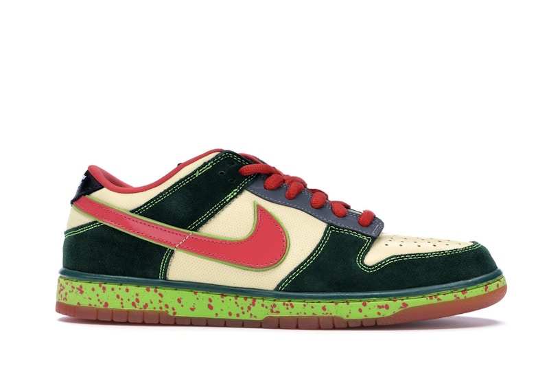 Nike SB Dunk Low Mosquito