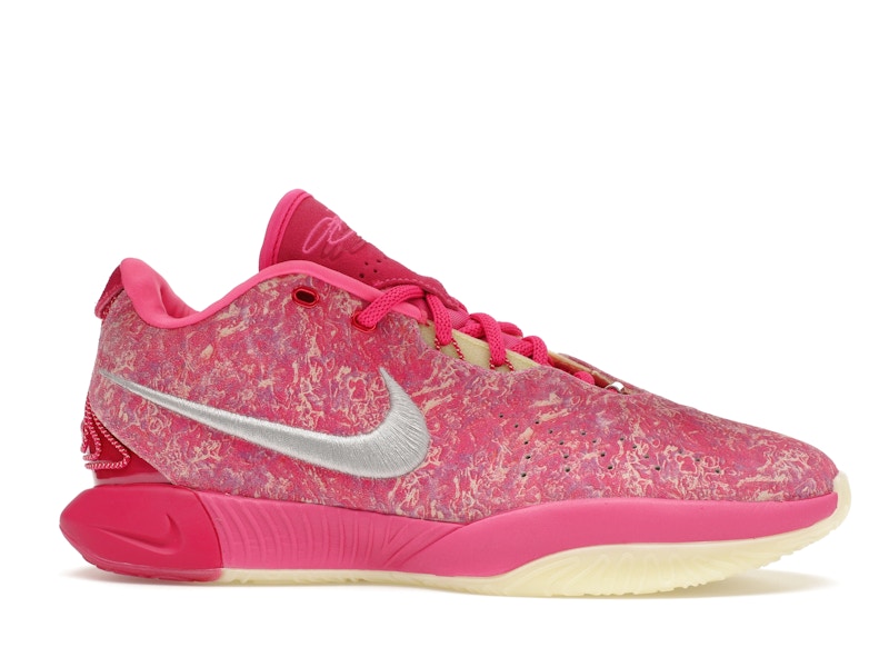 Nike LeBron 21 The World Is Your Oyster