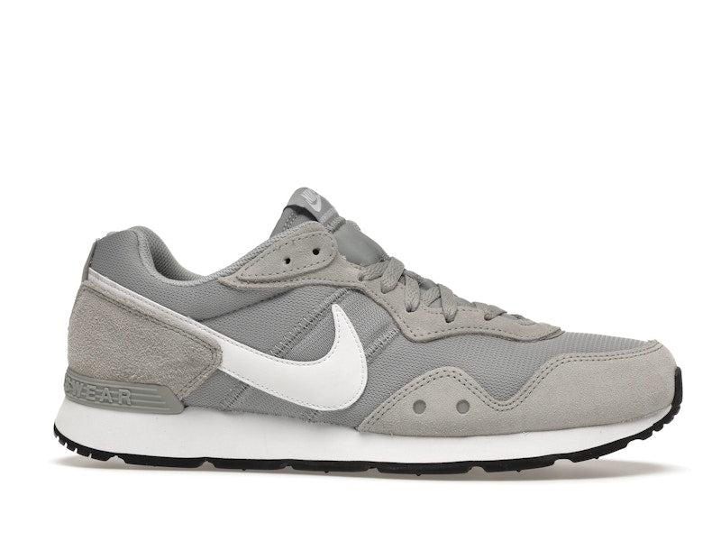 Nike Venture Runner Light Solar Flare Heather