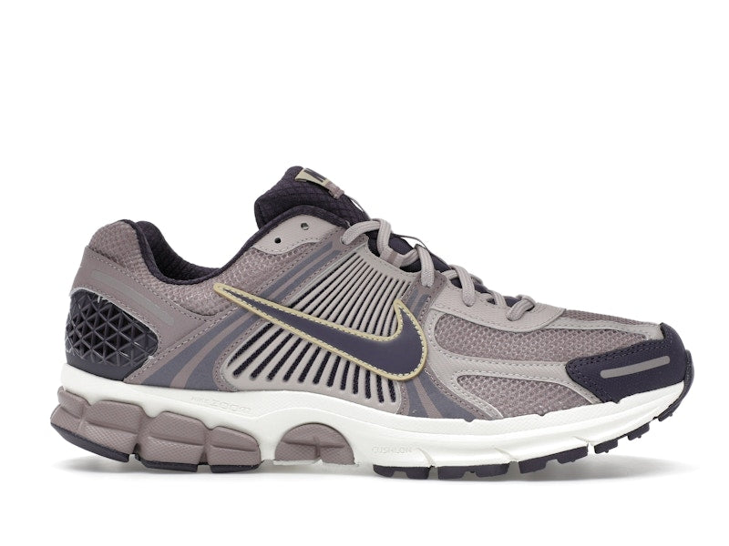 Nike Zoom Vomero 5 Platinum Violet