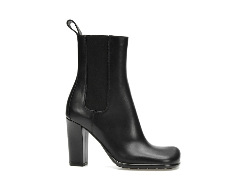 Bottega Veneta Storm Moulded Toe Leather Chelsea Boot Black (Women's)
