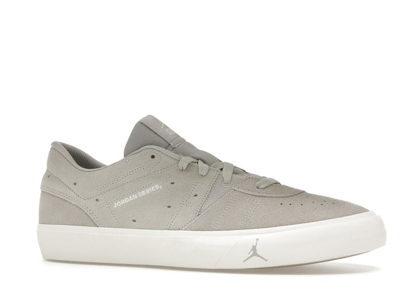 Jordan Series ES Light Iron Ore Sail