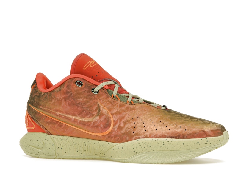 Nike LeBron 21 Queen Conch