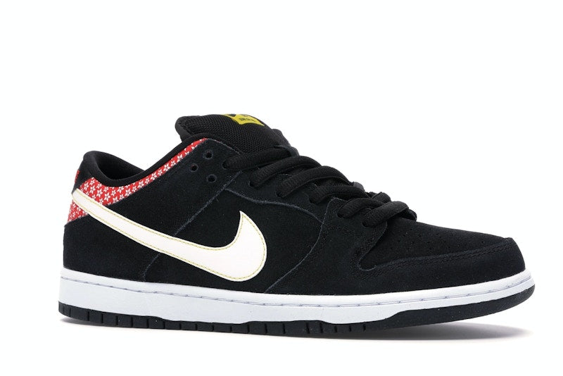 Nike SB Dunk Low Firecracker