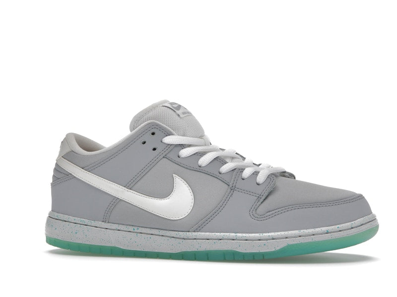 Nike SB Dunk Low Marty McFly