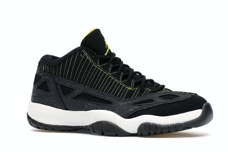 Jordan 11 Retro Low IE Black Zest