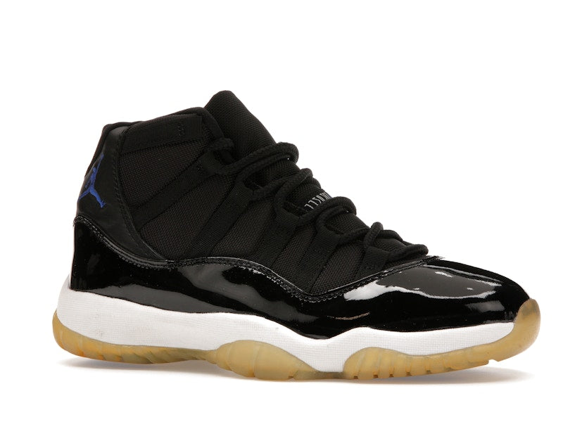 Jordan 11 Retro Space Jam (2000)