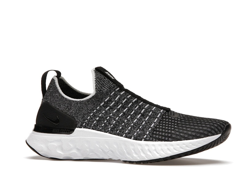 Nike React Phantom Run Flyknit 2 Oreo (Women's)