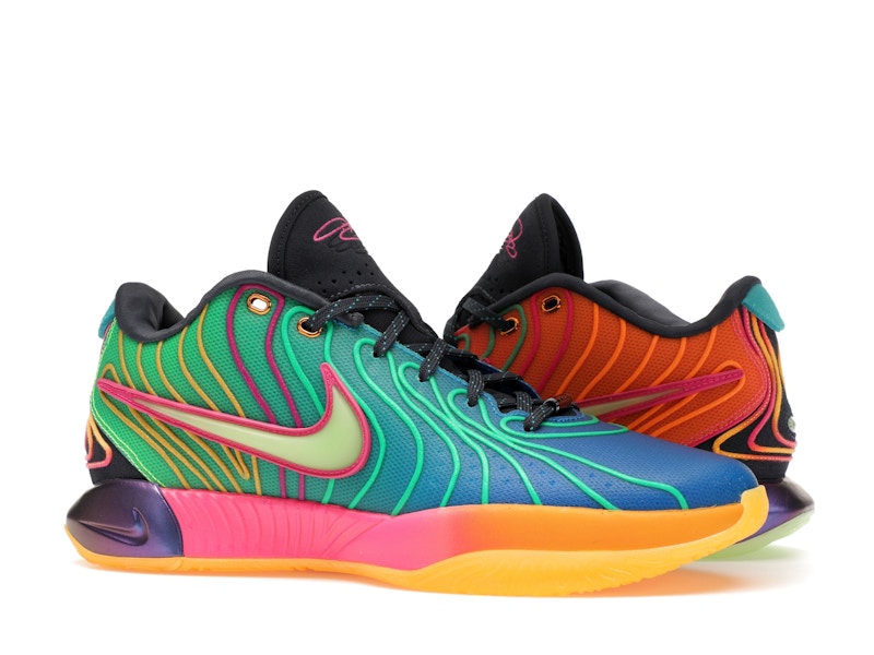 Nike LeBron 21 Optimism