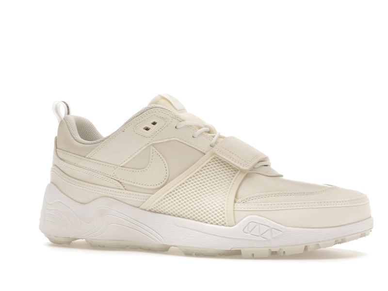 Nike Zoom Field Jaxx SP Travis Scott Sail