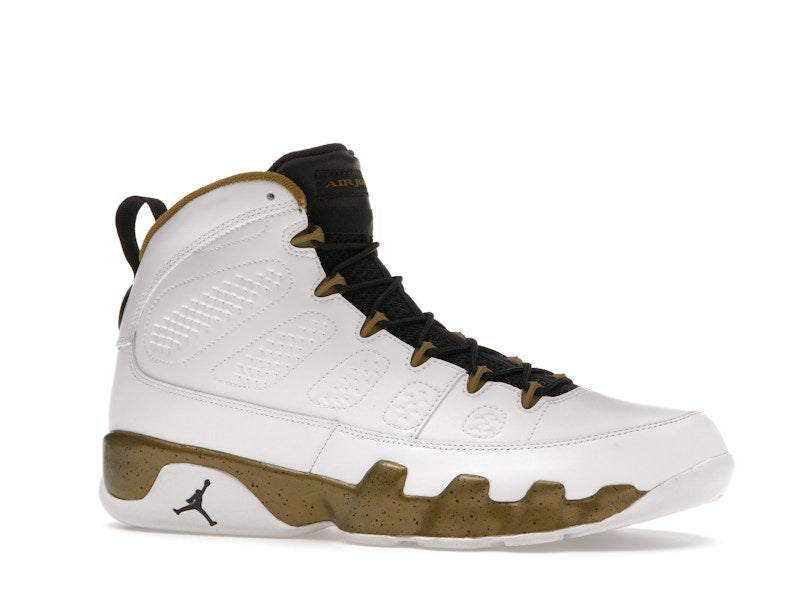 Jordan 9 Retro Statue