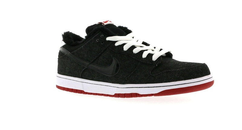 Nike SB Dunk Low Larry Perkins