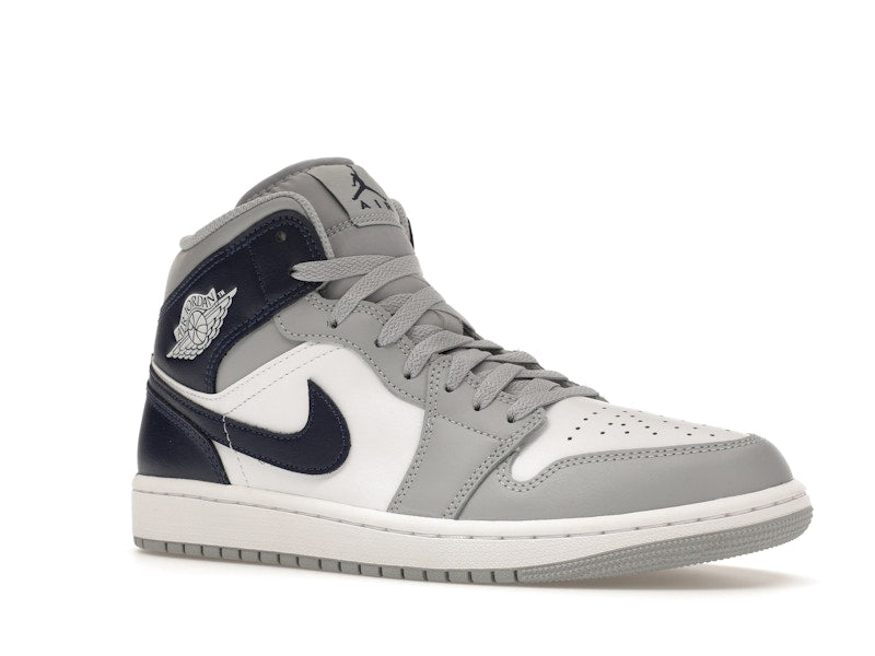 Jordan 1 Mid Wolf Grey Midnight Navy