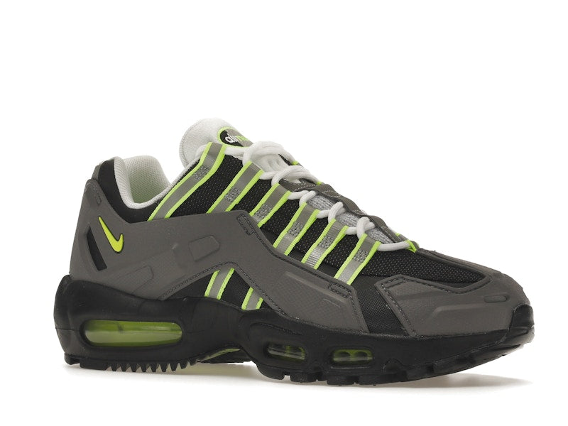 Nike NDSTRKT Air Max 95 Neon