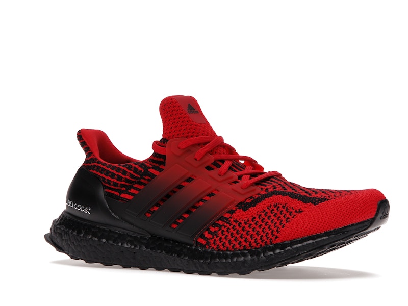 adidas Ultra Boost 5.0 DNA Scarlet Black Gradient