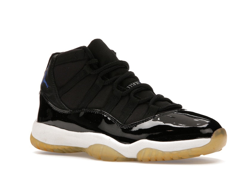 Jordan 11 Retro Space Jam (2000)