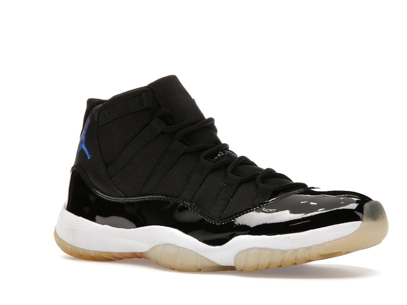 Jordan 11 Retro Space Jam (2009)