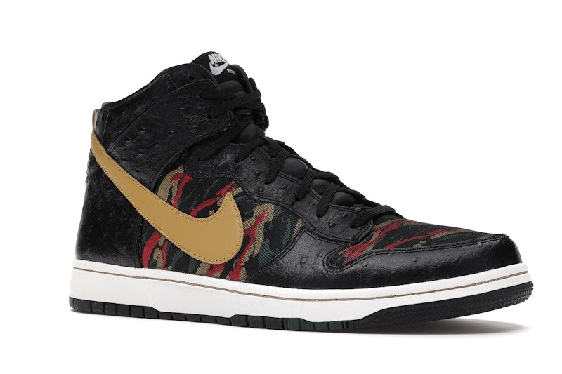 Nike Dunk CMFT Tiger Camo