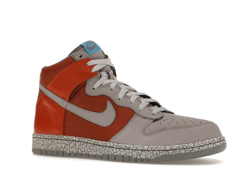 Nike Dunk High Earthquake Dark Orange