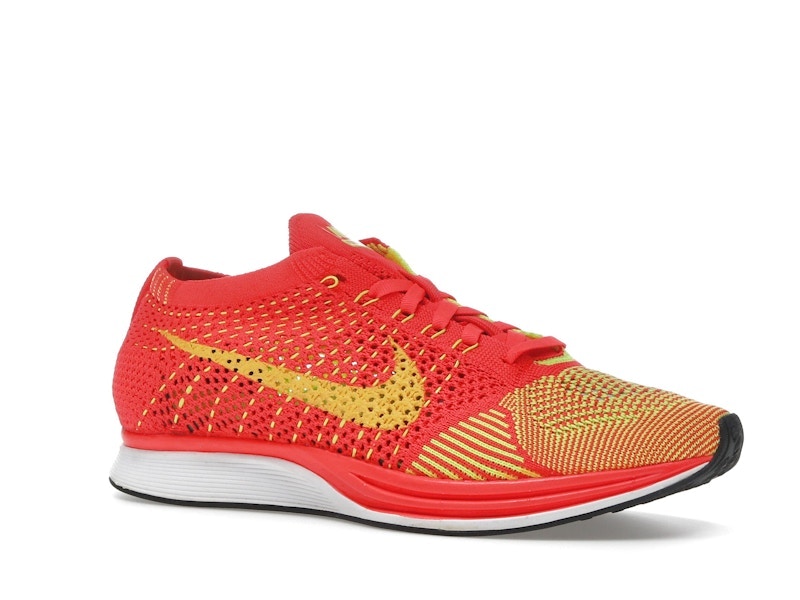 Nike Flyknit Racer Bright Crimson Volt