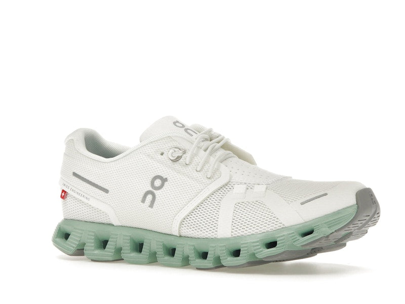 On Running Cloud 5 Undyed White Creek (Women's)