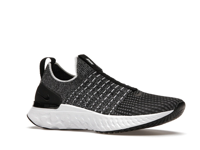 Nike React Phantom Run Flyknit 2 Oreo (Women's)