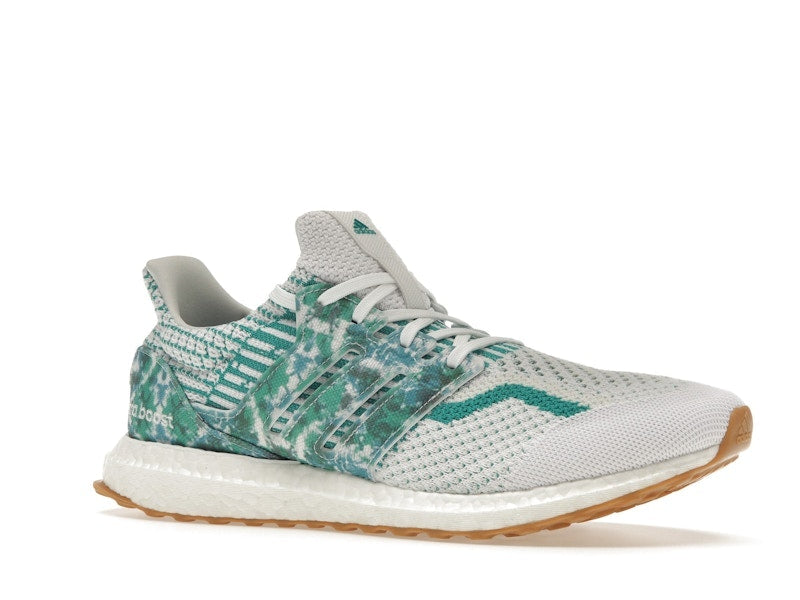 adidas Ultra Boost 5.0 DNA Cloud White Green