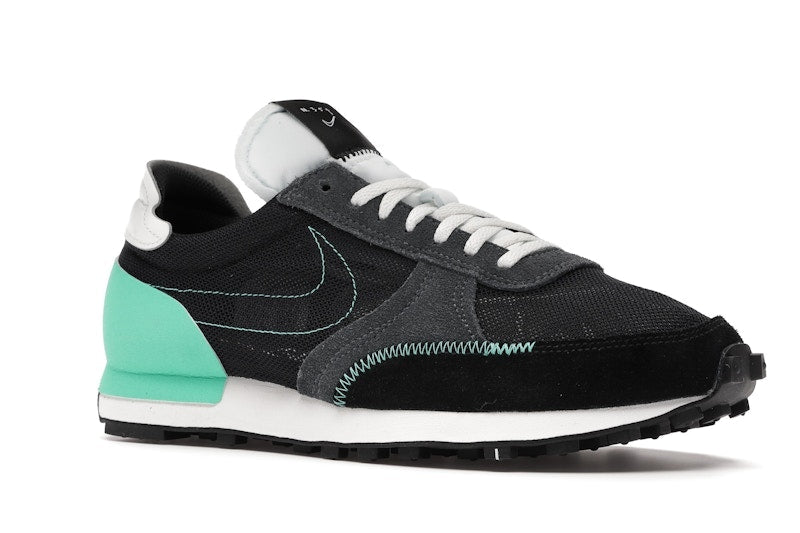 Nike Daybreak Type Black Menta