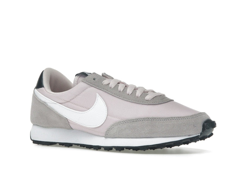 Nike Daybreak Barely Rose (Women's)