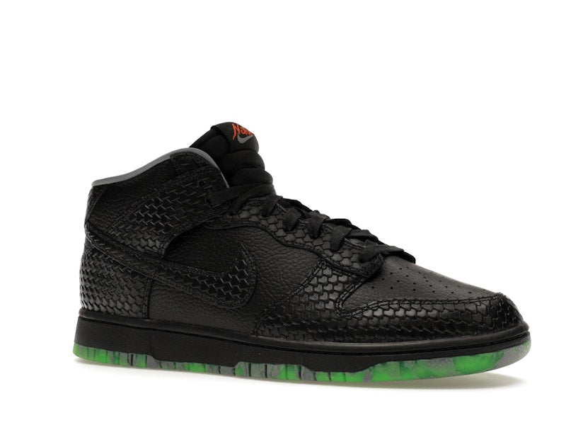 Nike Dunk Mid Premium Halloween Headless Horseman