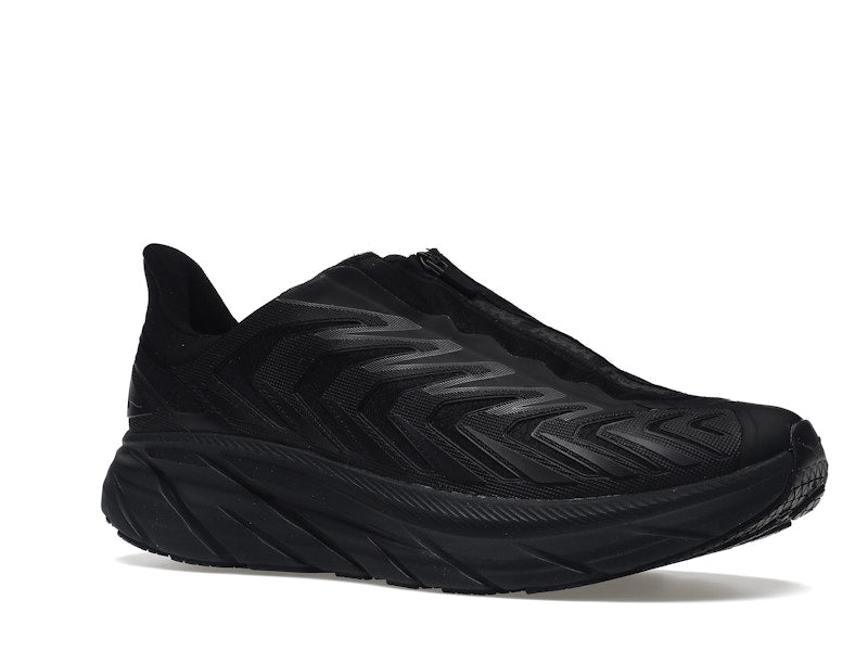 Hoka One One Project Clifton Triple Black
