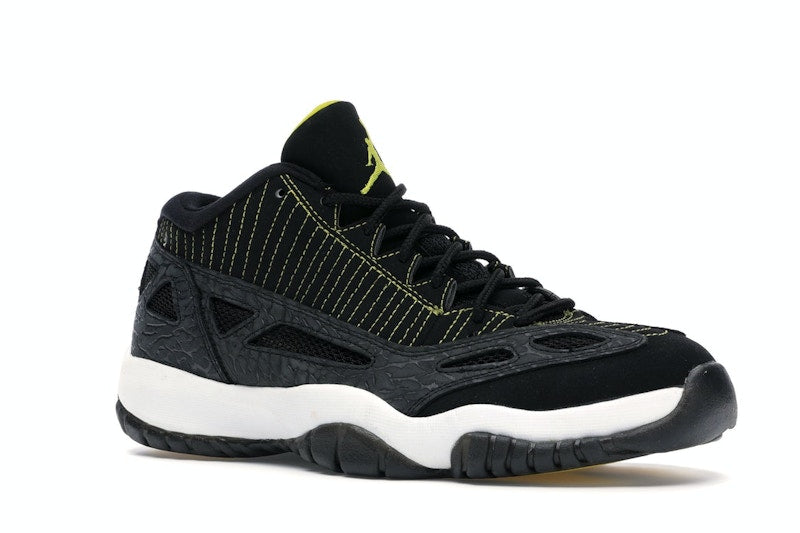 Jordan 11 Retro Low IE Black Zest