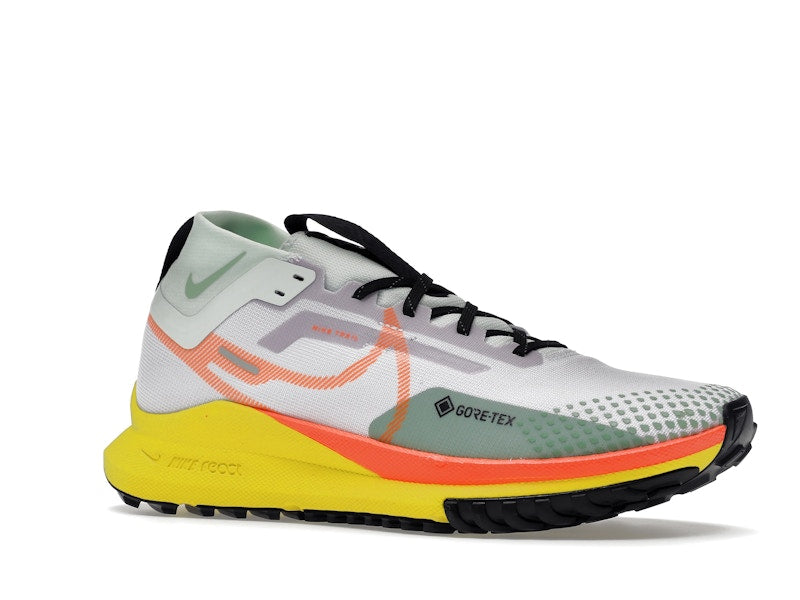 Nike React Pegasus Trail 4 Gore-Tex Barely Grape Total Orange