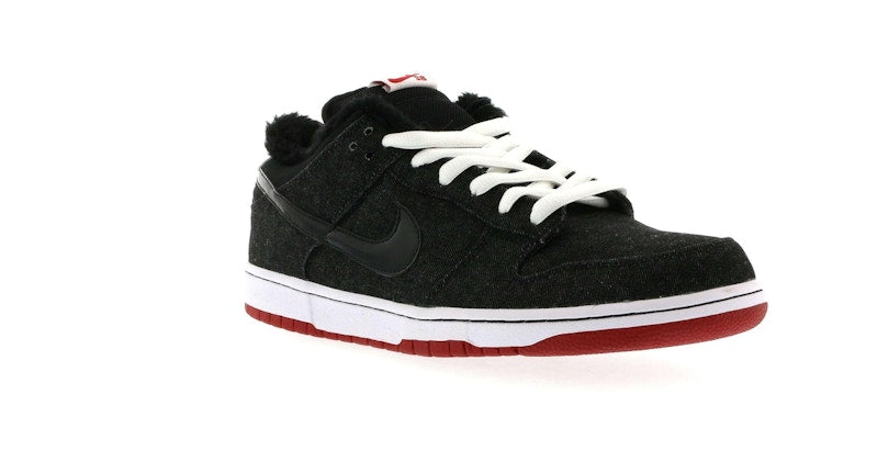 Nike SB Dunk Low Larry Perkins