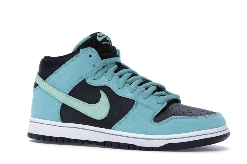 Nike SB Dunk Mid Sea Crystal