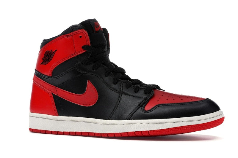 Jordan 1 Retro Bred (2001)