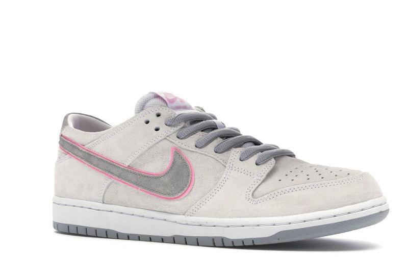 Nike SB Dunk Low Ishod Wair Flat Silver